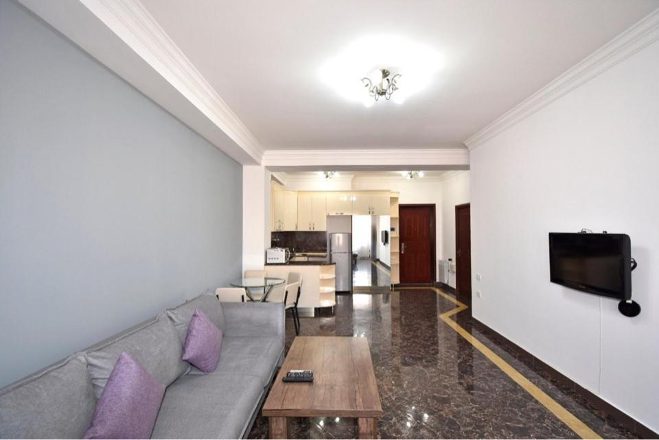 Modern Apartment For Rent In Buzand Street Bu944 Yerevan Bagian luar foto